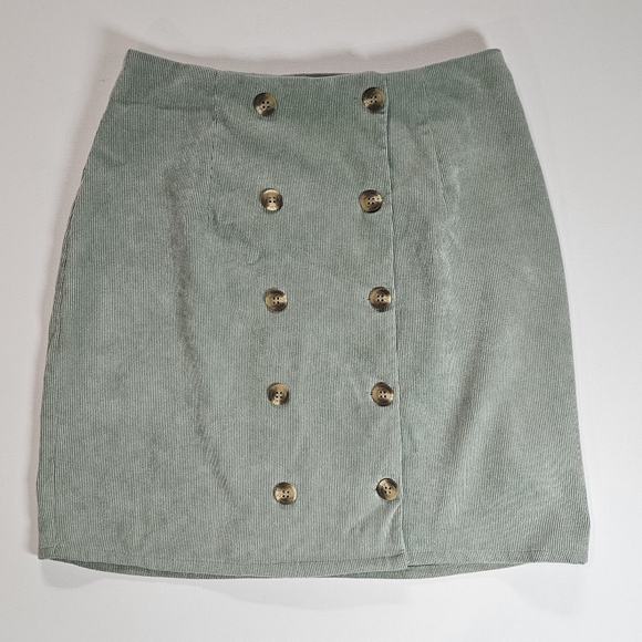 Nasty Gal Dresses & Skirts - Nasty Gal Corduroy Mini Skirt Womens Size 2 Green‎